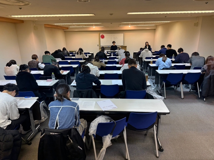 対面模擬試験様子(3)