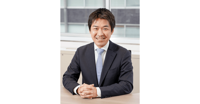 代表取締役社長  藤本 輝