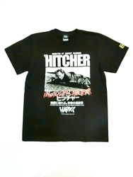 恐怖のドライブが始まった！ 映画「ヒッチャー」×ハードコアチョコレート！ 地獄に触れる激烈デザインなTシャツが12月18日に発売！