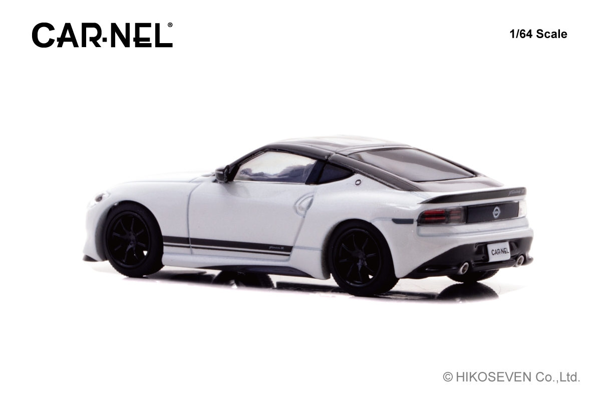 1/64 日産 フェアレディ Z Version ST Customized Edition 2023 Prism White / Super Black:左後