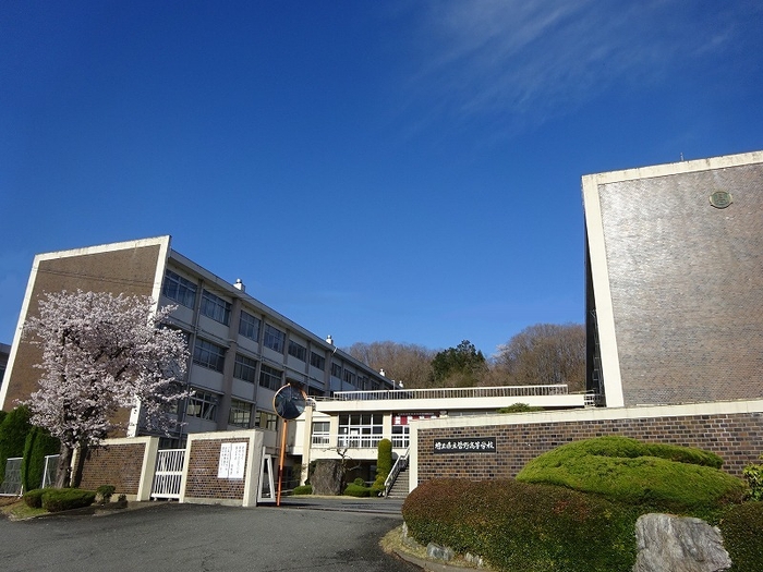 埼玉県立皆野高等学校 外観