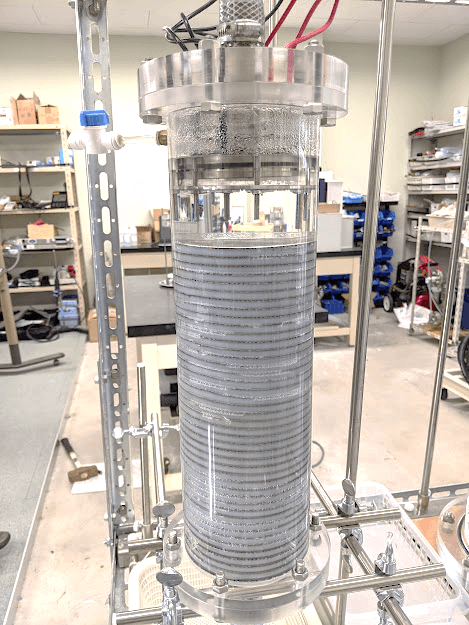 工学院大学研究成果の大型水電解装置