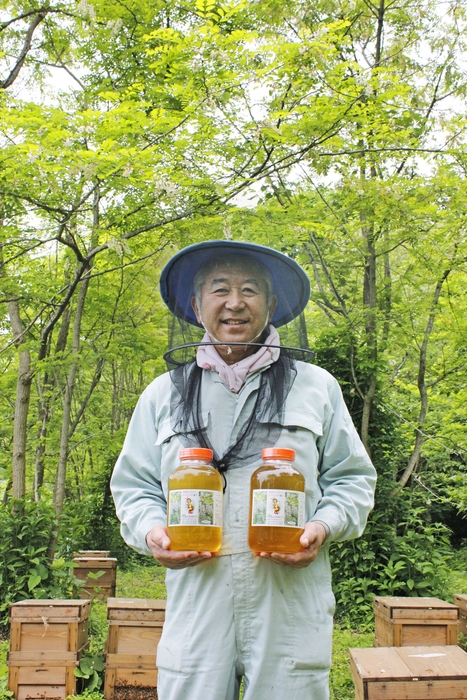 山のはちみつ屋代表取締役 西村隆作
