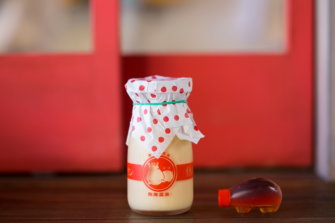 定番の「熱海プリンカラメルシロップ付」