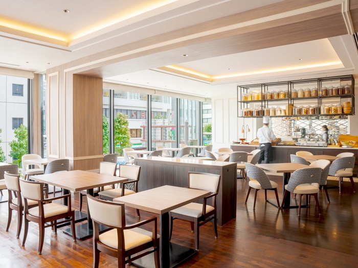 レストラン「dining SAKURA」