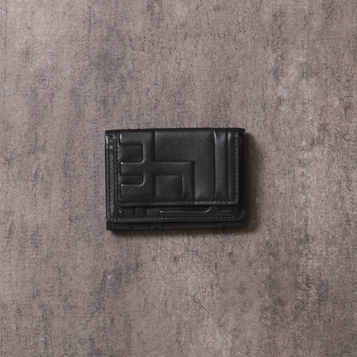 3つ折り財布¥19,800（税込）