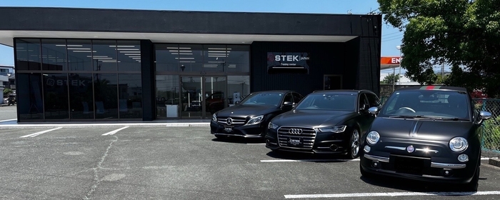 STEK-JAPAN training center 外観