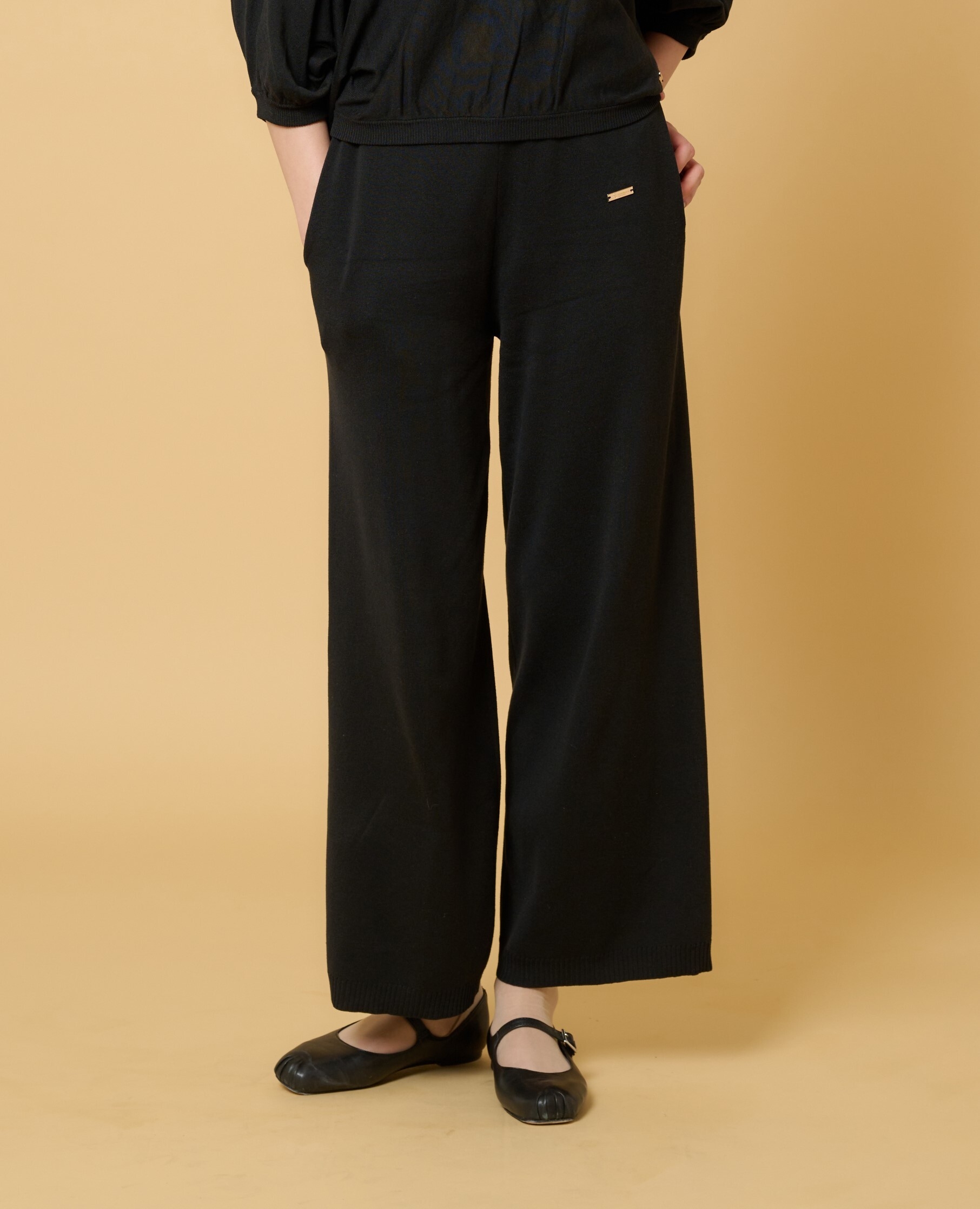 ワイドニットパンツ BLACK