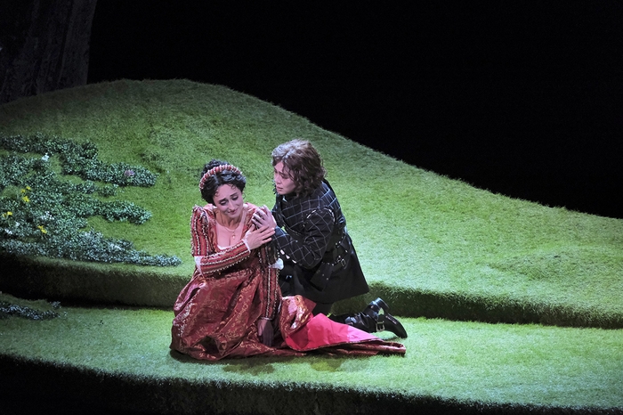 NISSAY OPERA 2021『カプレーティとモンテッキ』 14日出演組 撮影:三枝近志