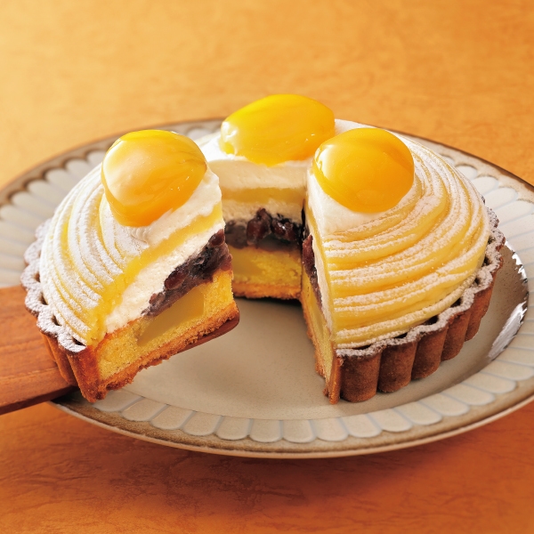 栗のモンブランタルト 素画像