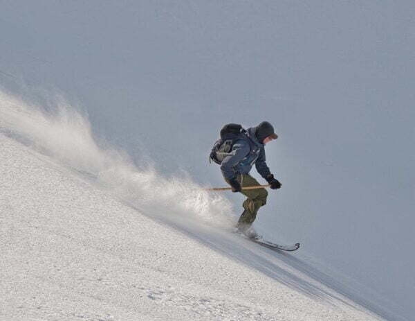 下りは気持ちよくライディング
