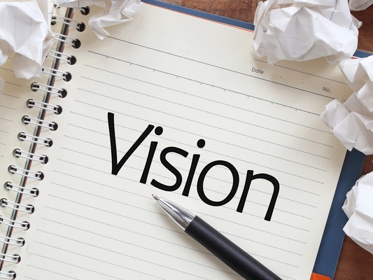 LinkGateホールディングス 代表取締役 粟井 義道、 2030年までの中期目標と新たな戦略を発表