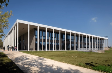 ローマ有数の医療系大学・ビオメディコ大学 医学部(MedTech)、2025年秋入学の二次募集を開始！