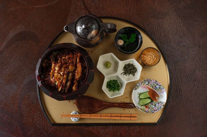 【鰻(ひつまぶし)】