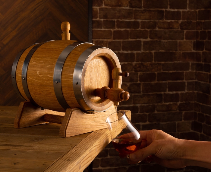 1週間で味わいが変化する、家庭用熟成樽。ウイスキー以外にも応用可能
