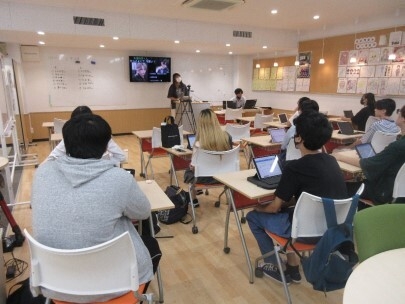 大阪梅田キャンパス 発表の様子