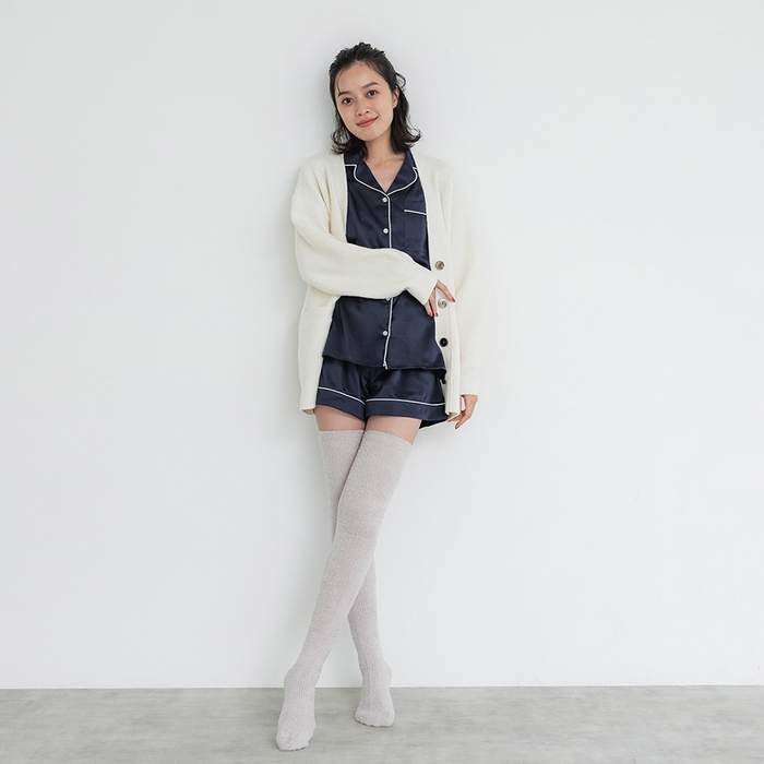 カラー:スモーキーホワイト