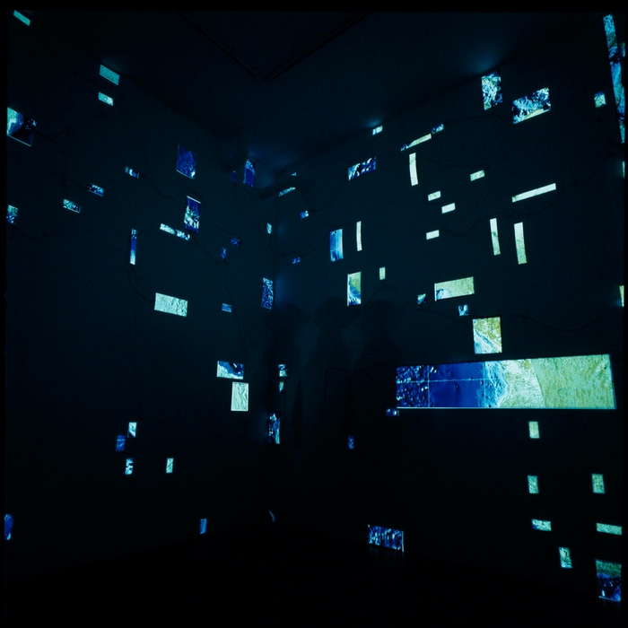 作品 地球の作り方