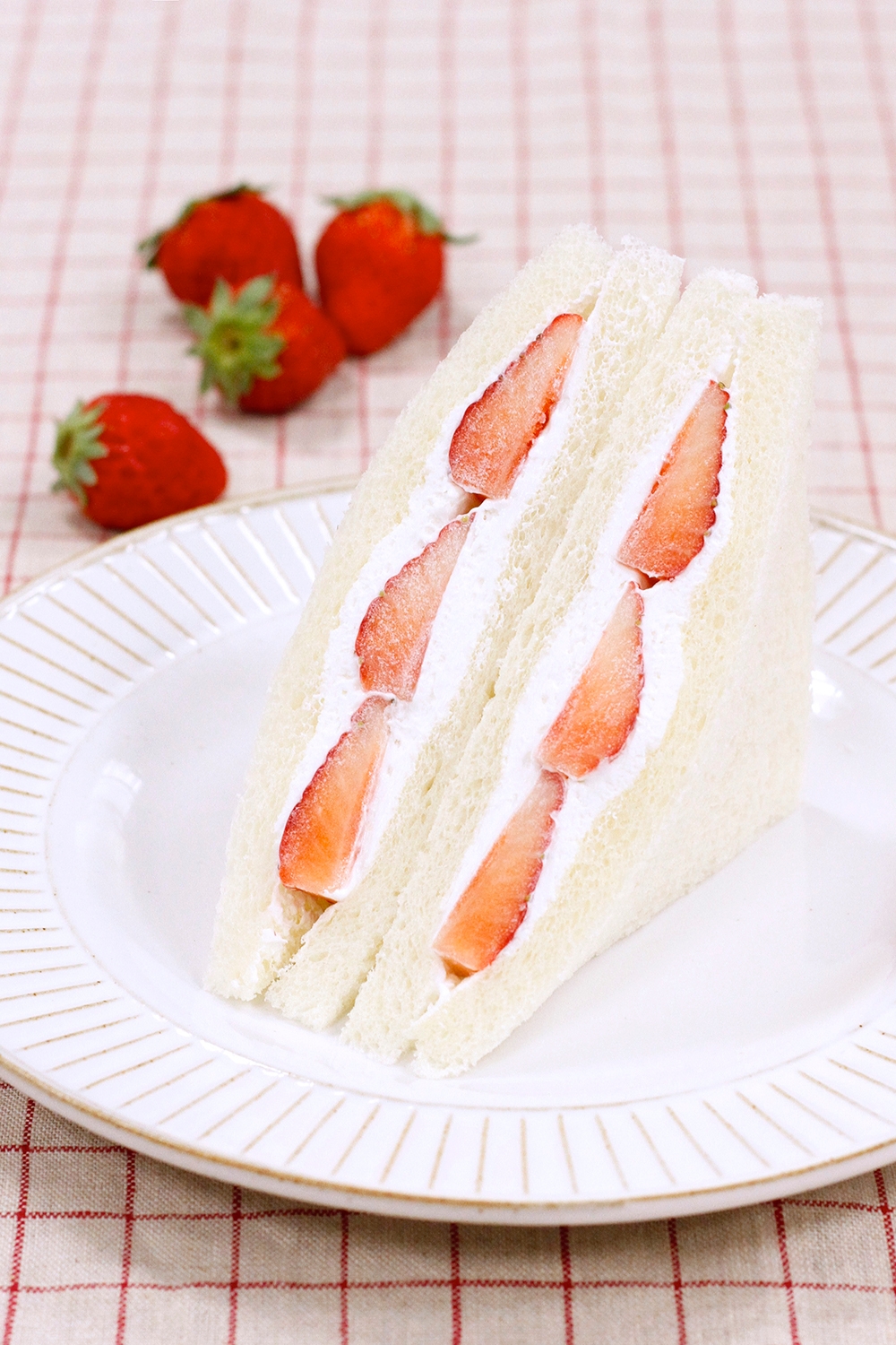 <ブロッサム&ブーケ>イチゴサンド