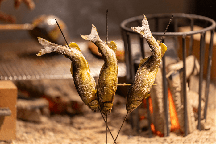 季節の食材の原始焼き