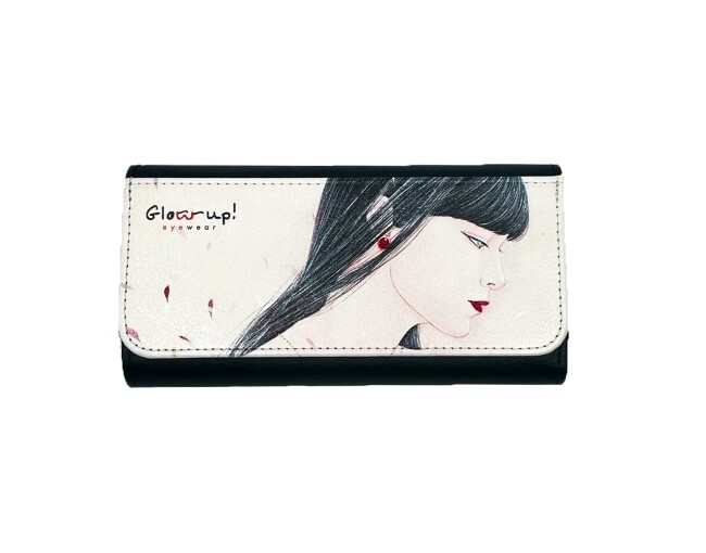 商品名：メガネケース　価格：4,730円(税込)