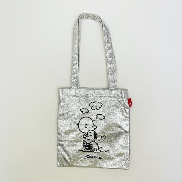 スヌーピーのバッグ