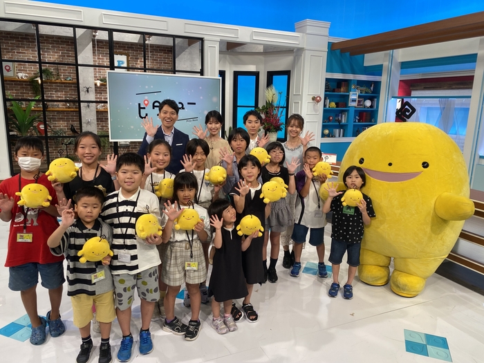 ぽるぽるとみんなでハイ!ポーズ