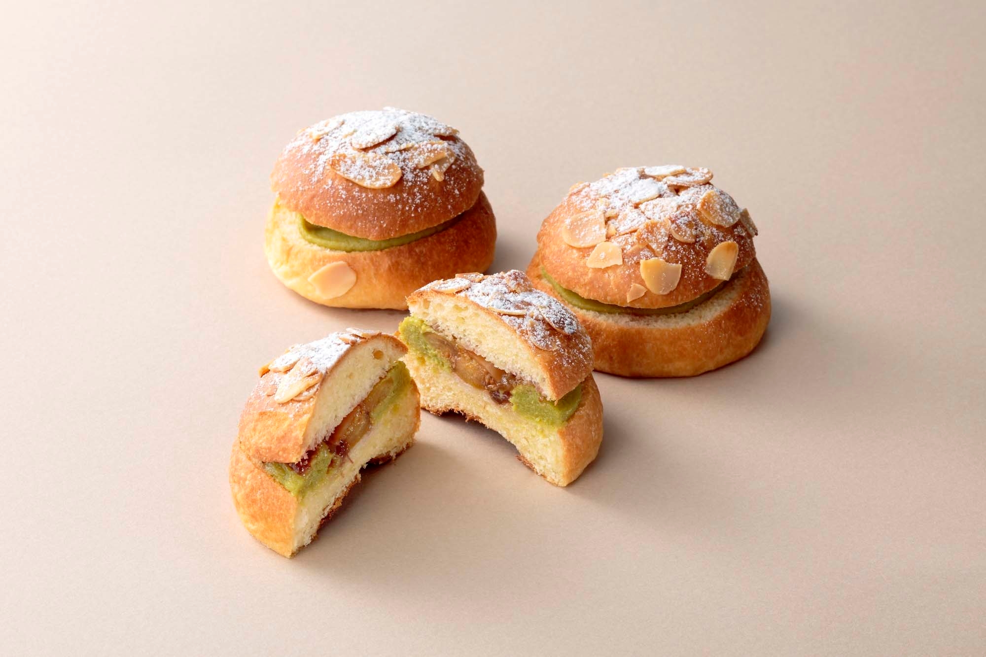 BURDIGALA(ブルディガラ) 2020秋 トロぺジェンヌ・ピスターシュフィグ