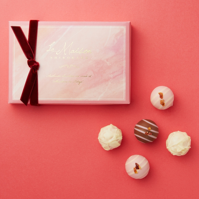 <ラ・メゾン白金>あまおう苺トリュフ