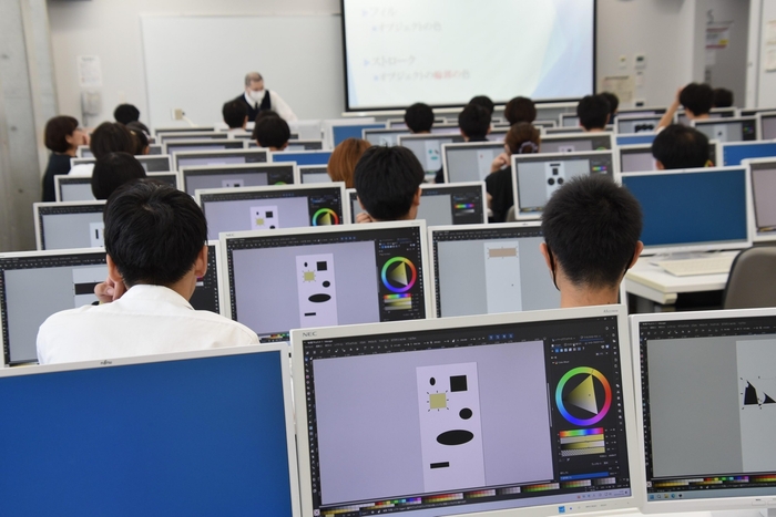 都市情報学部のCG制作体験