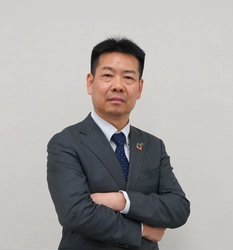 林暁明氏のインタビュー記事を 「人民日報海外版日本月刊」にて公開　 良質な睡眠による健康な人生と住みよい社会の建設を　 ～大地コーポレーションとトヨタベッドの物語～