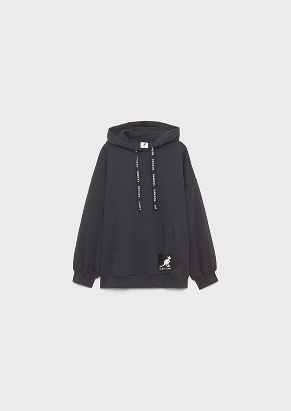 オーバーサイズスウェットパーカ¥3,999