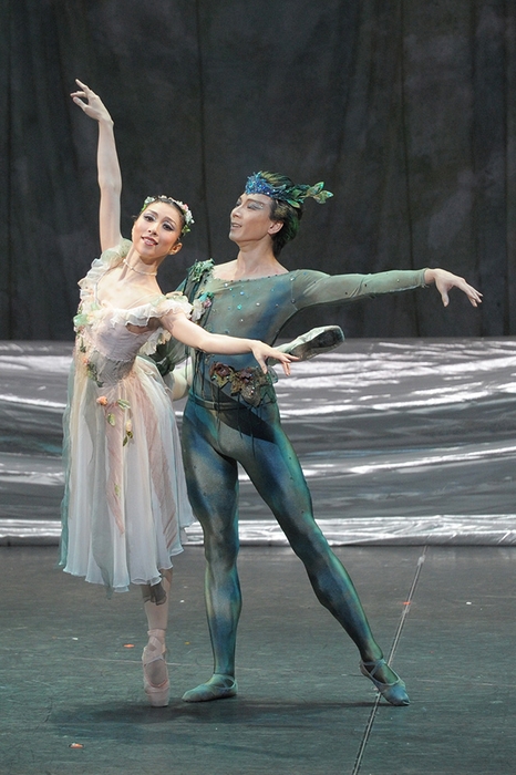 バレエ「真夏の夜の夢」(東京シティ・バレエ団) 撮影:鹿摩隆司