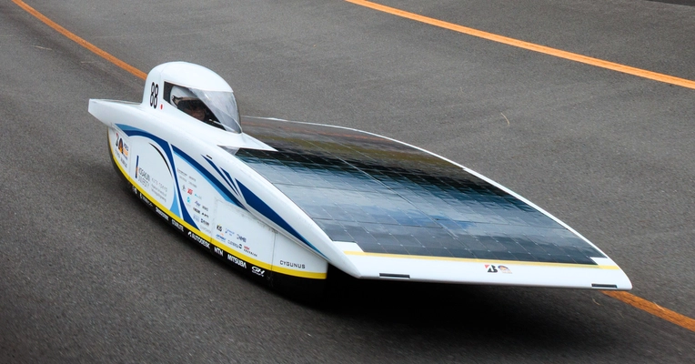 工学院大学ソーラーチーム、世界最高峰のレースに6度目の参戦　 ―初の実質内製マシン「CYGNUS」で挑む、学生主体の技術革新―