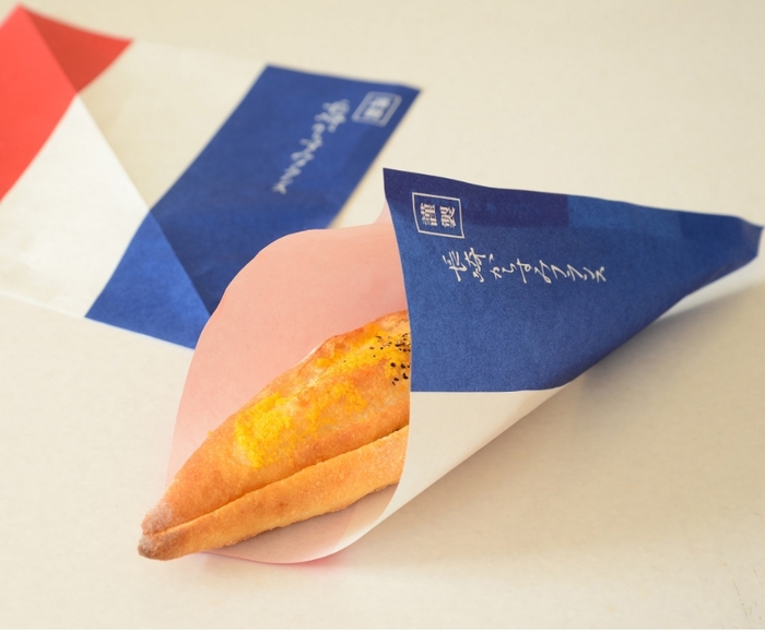 長崎凧(ハタ)を模したパッケージ