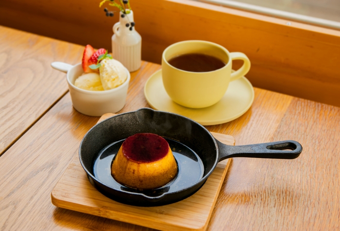 できたてクラシックプリン 780円