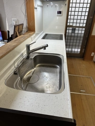 キッチンワークトップを塗装で再生するリフォームサービスを拡充！ 「プレスリリース記念価格キャンペーン」開始　 ～廃棄物ゼロを目指しSDGsに貢献～