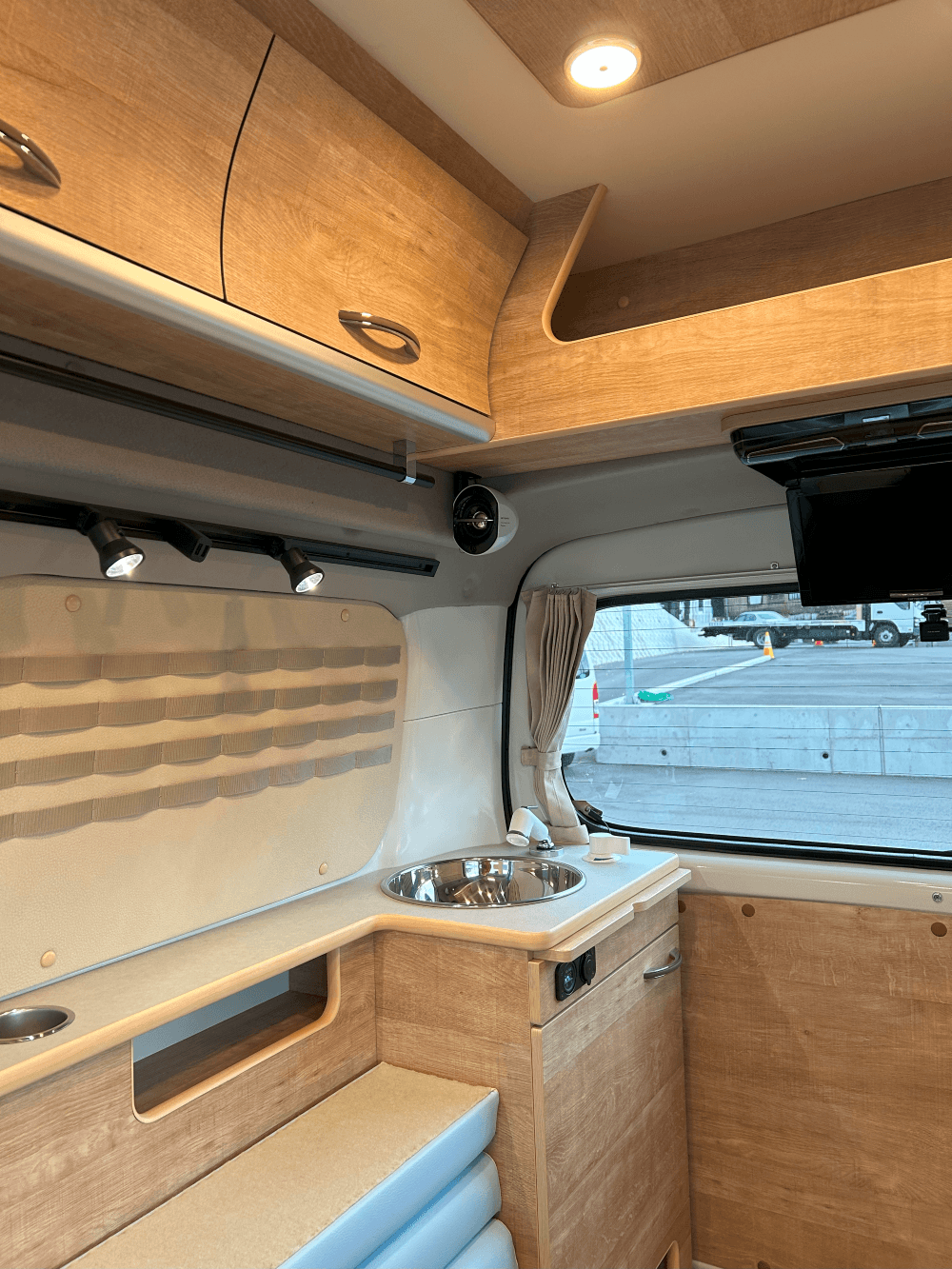 レクビィ コットCT室内 2