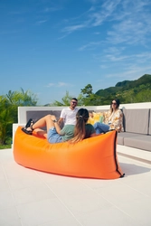 一瞬で贅沢空間！オランダ発の持ち運べる夢のソファ 「LayTube」が日本上陸、Makuakeで限定先行発売スタート！