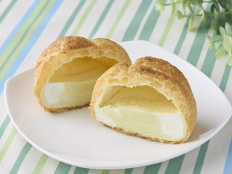 上質な静岡クラウンメロンが香るシュークリーム  全国のミニストップで４月８日（火）より期間限定発売 「クラウンメロンシュークリーム」