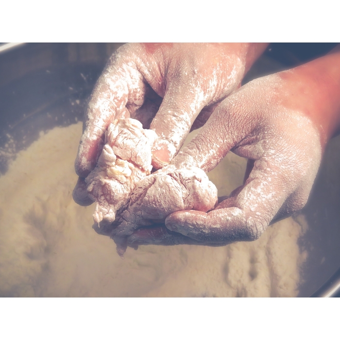 店舗仕込みと揚げたてのご提供に拘る