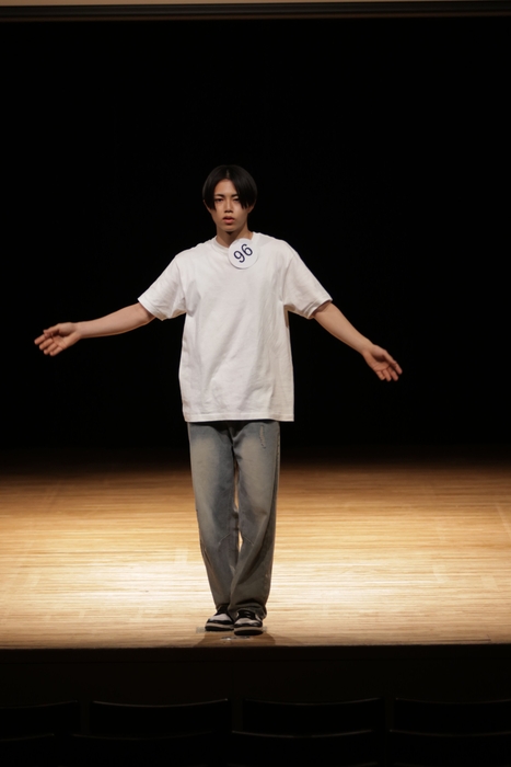 準グランプリ 森山 拓海さん ランウェイ