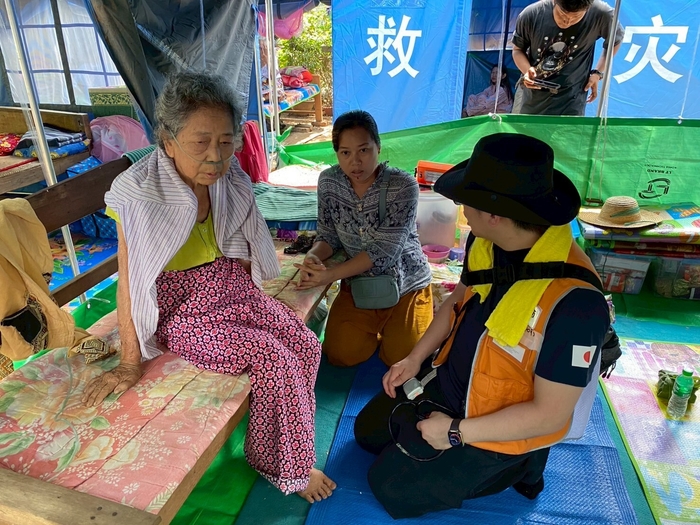 避難所へ訪問診療を実施