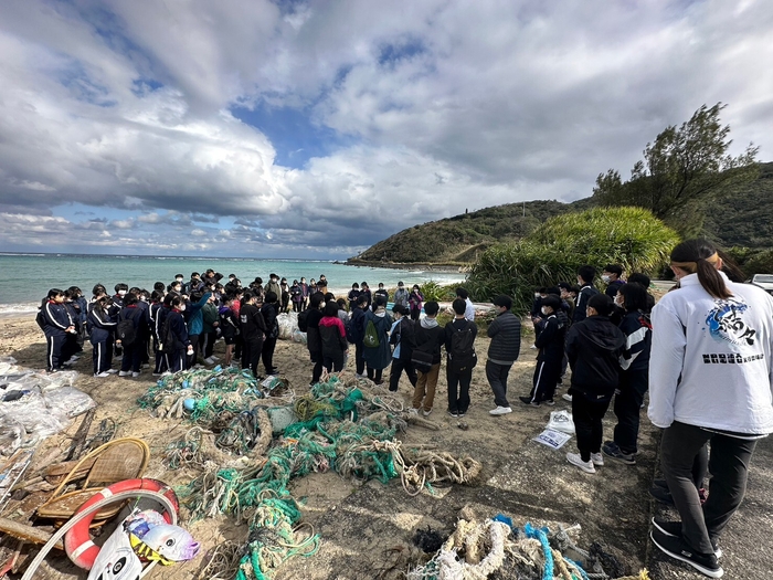 ビーチクリーンwith大島高校