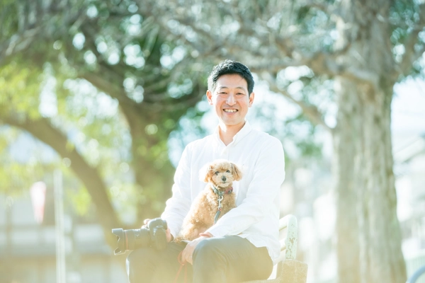 愛犬と楽しむお花見ピクニック、3月30日に大阪で開催 　棚原写真事務所の5周年大感謝祭イベント