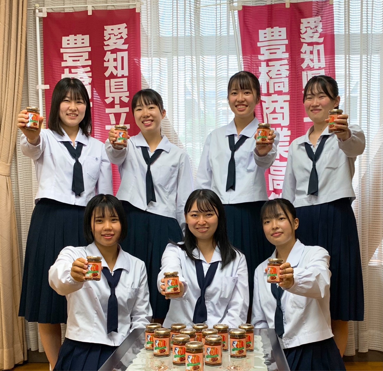 豊橋商業 生徒さん