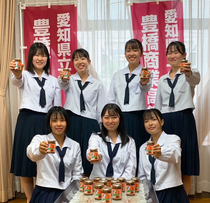 豊橋商業 生徒さん