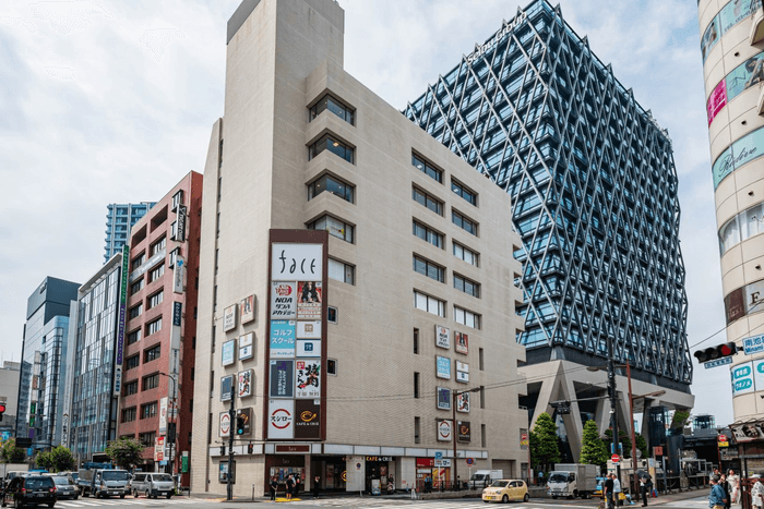 エニタイムフィットネス池袋駅前店