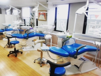 価格高騰中の軽自動車よりも高額な歯科ユニット業界からも疑問の声多数　 ～軽自動車価格の3分の1の50万円以下より歯科ユニットを導入し、歯科医院の活躍を応援するモニター企画～