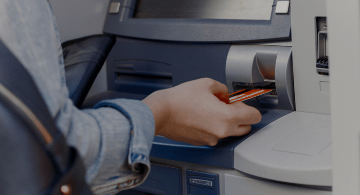 通話動作検知AIカメラで、振り込み詐欺を防止 2